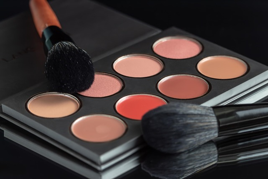 Shape Tape Concealer Identifying Your Undertone